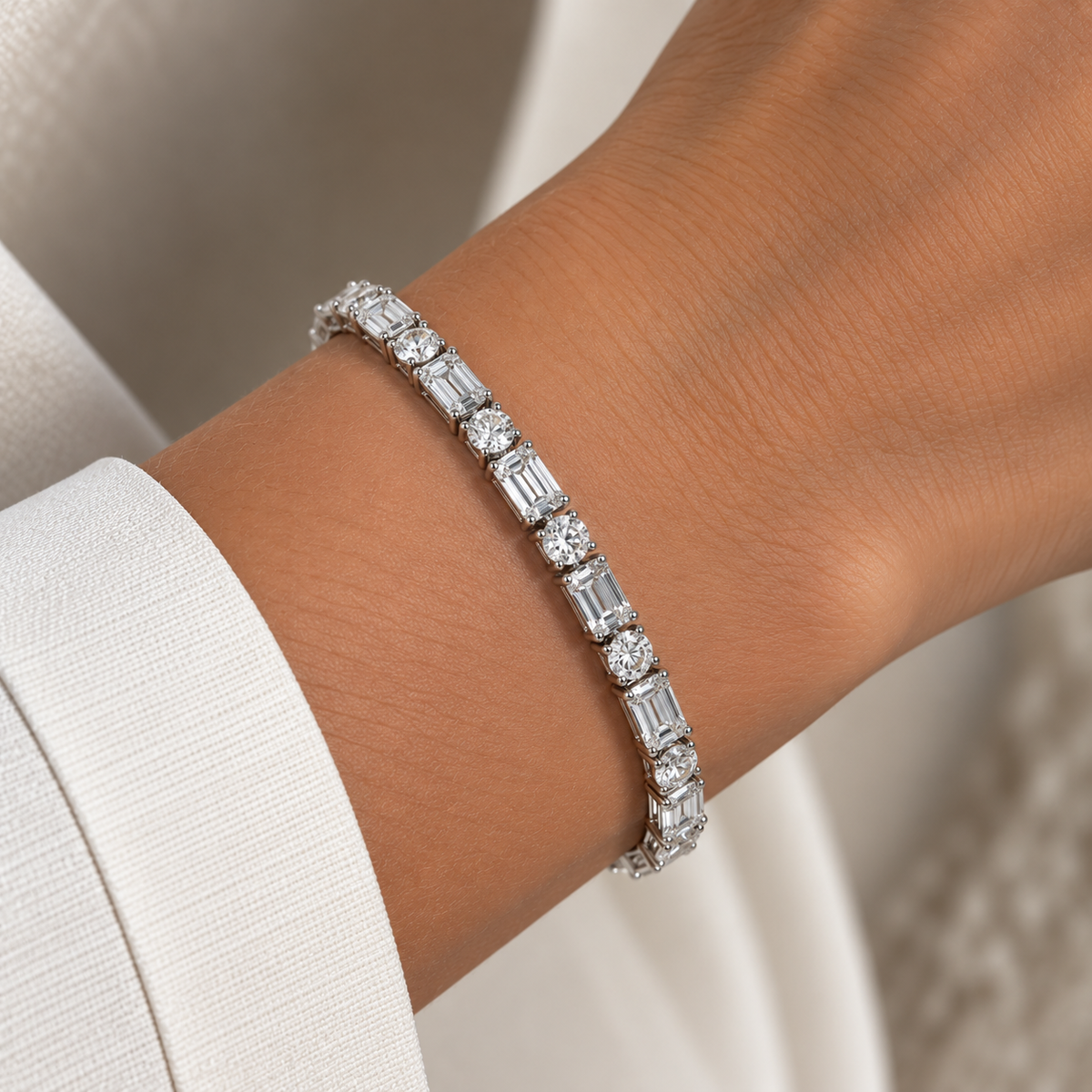 Emerald & Round Lab-grown Diamond Tennis Bracelet