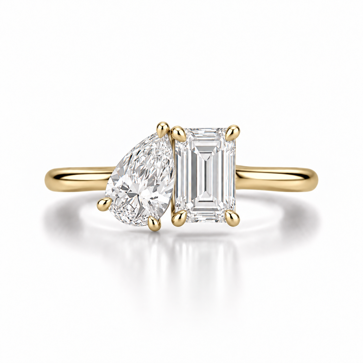 Toi-et-Moi Emerald & Pear Lab Diamond Ring